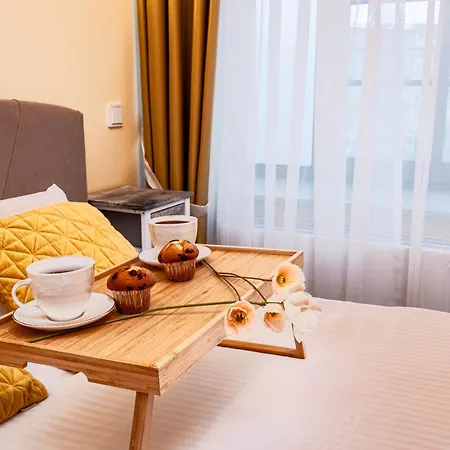 Апартаменти Wyspa Slodowa - Location, Tram&park Nearby - By Rentujemy