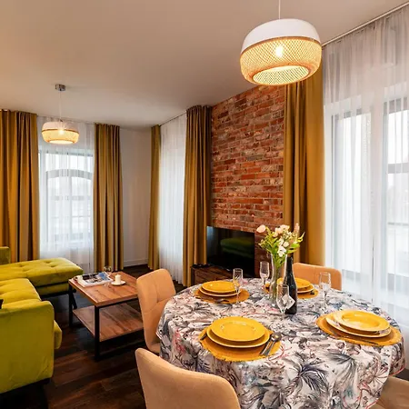 Daire Wyspa Slodowa - Location, Tram&park Nearby - By Rentujemy